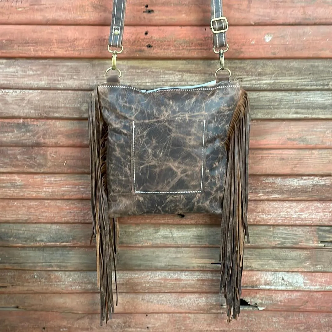 004 Shania - Chocolate & White w/ Sage Navajo