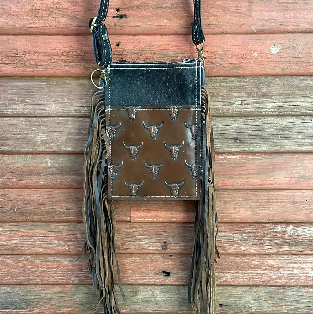 017 Carrie - Black w/ Mahogany Skulls