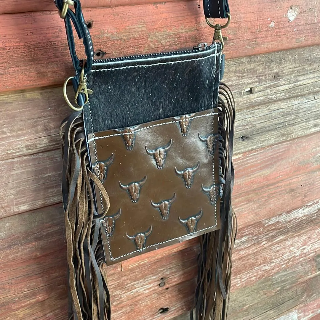017 Carrie - Black w/ Mahogany Skulls