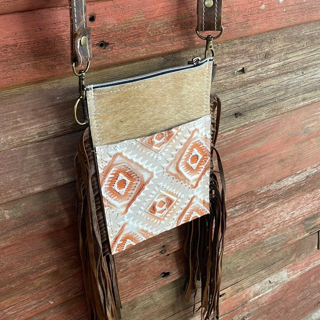 025 Carrie - Palomino w/ Copper Penny Aztec