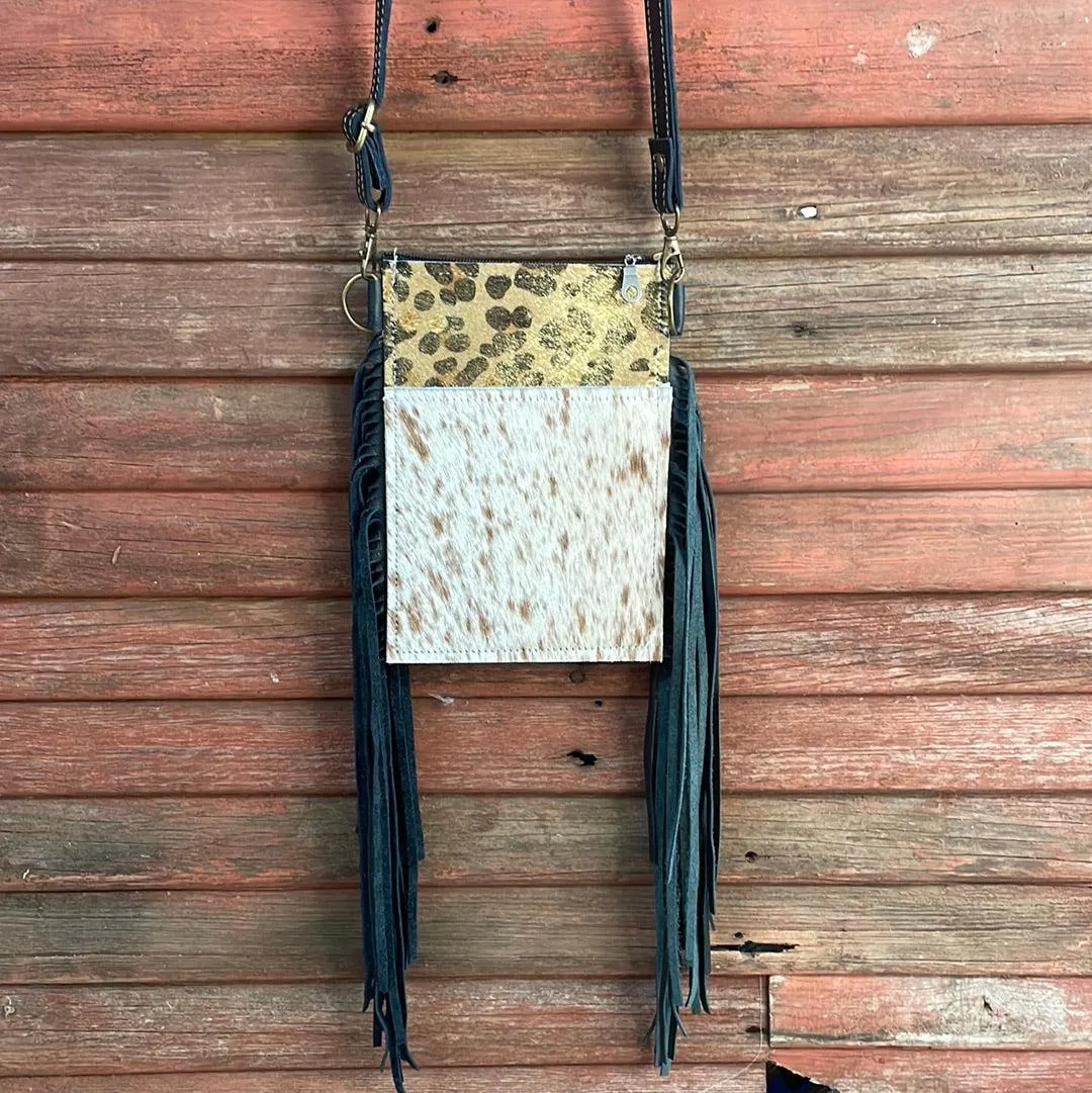 027 Carrie - Longhorn w/ Leopard Acid