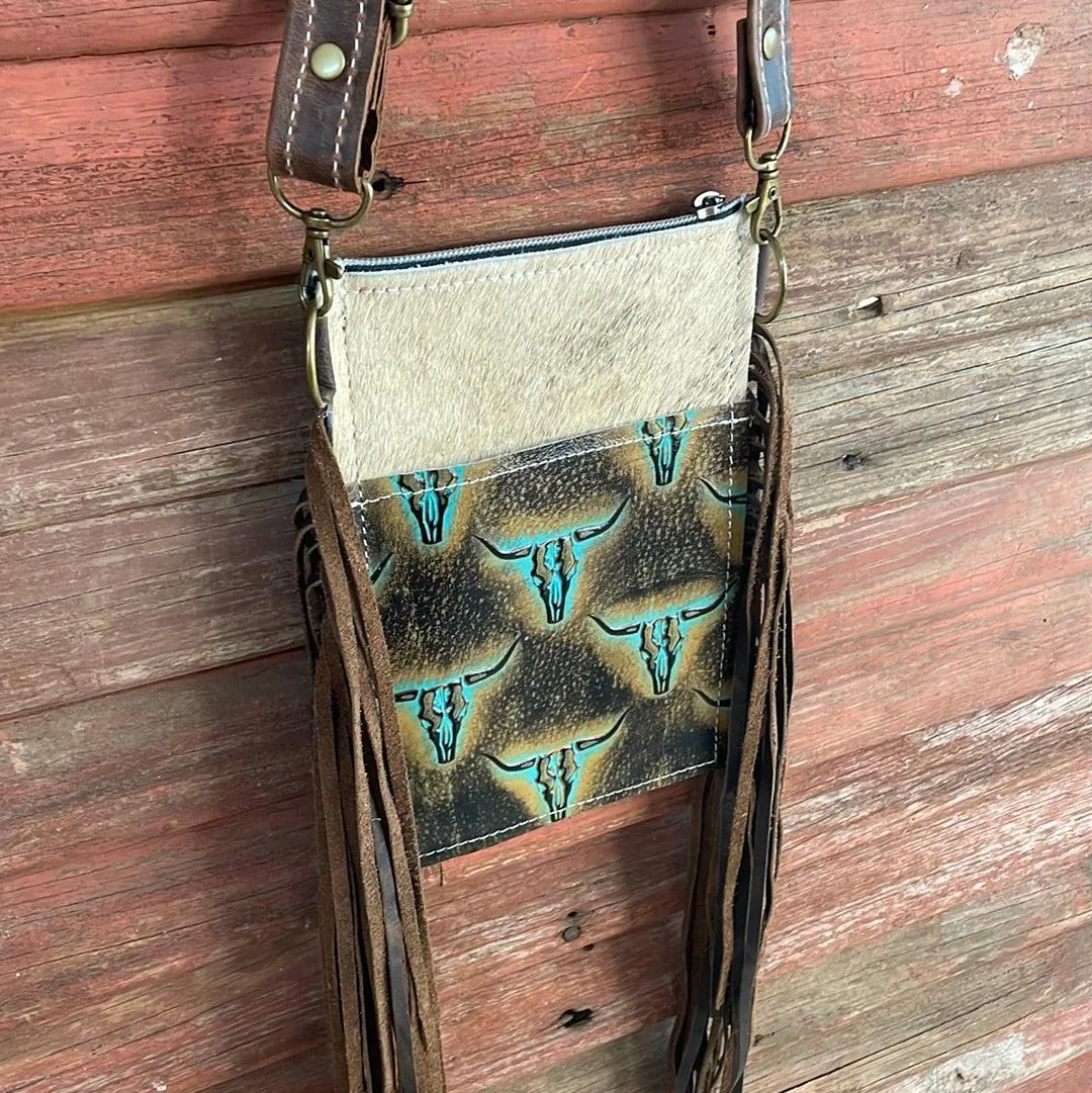 028 Carrie - Palomino w/ Patina Skulls
