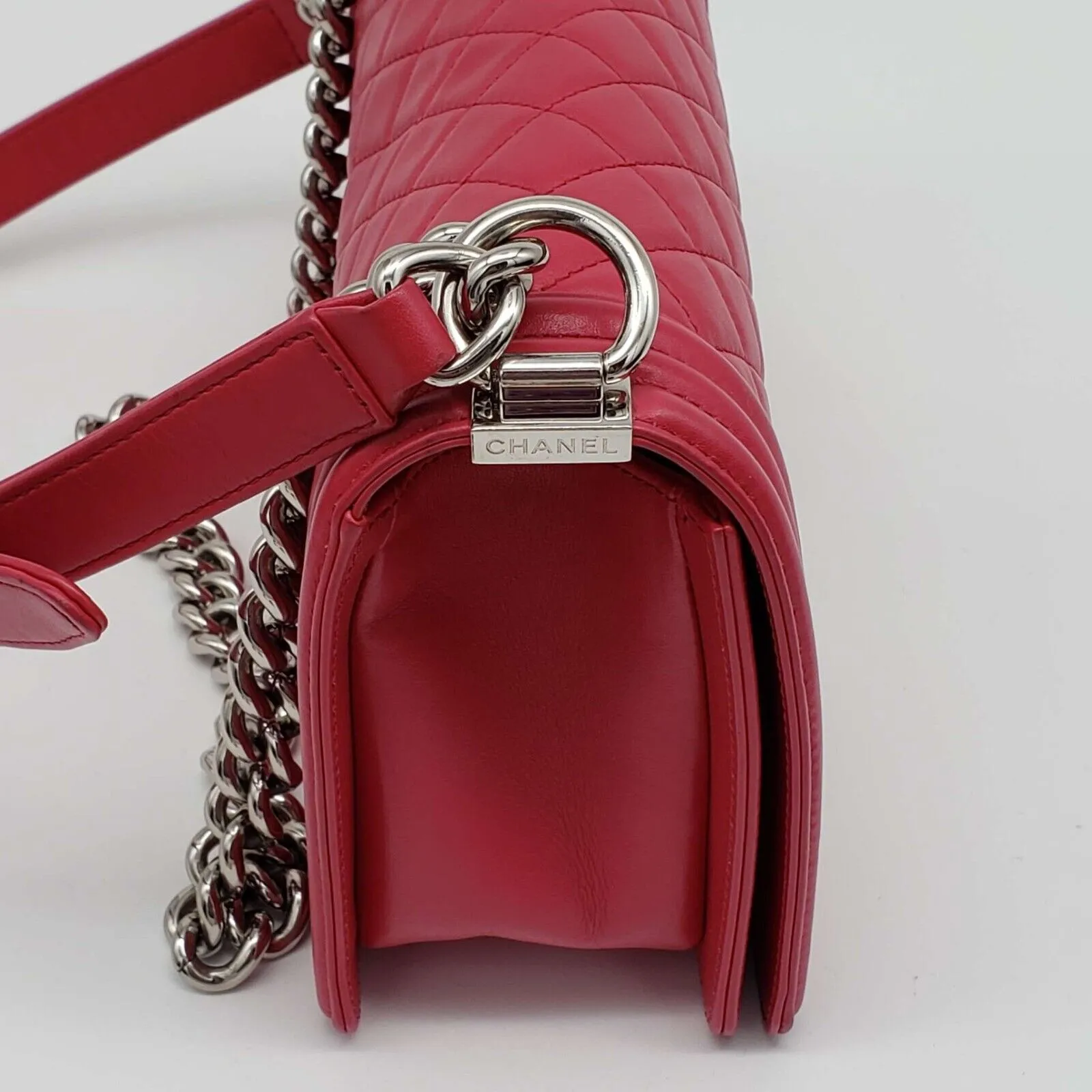 100% Authentic CHANEL Boy Leather Shoulder Bag 2550-080524