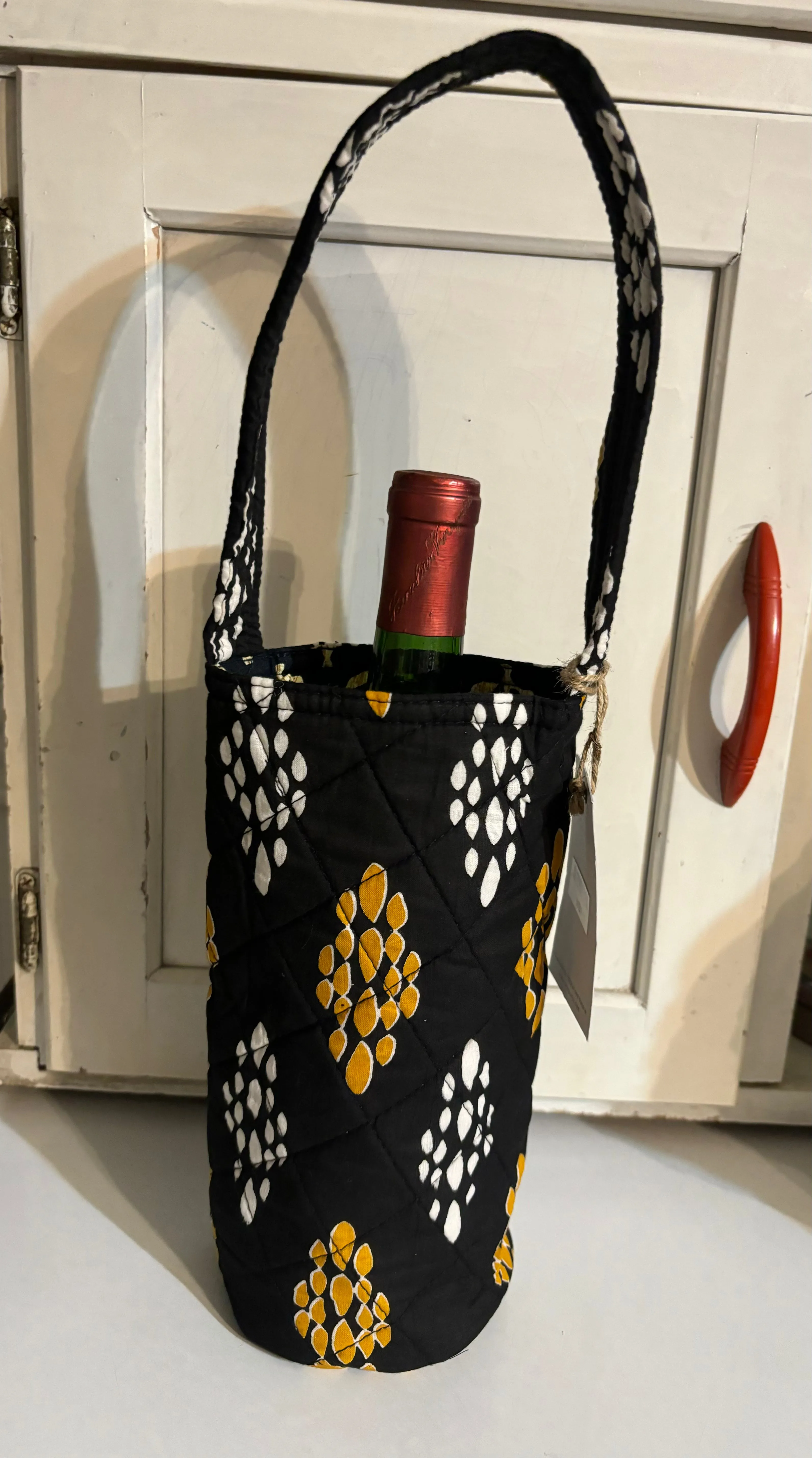 Anju Quilted Wine Bags