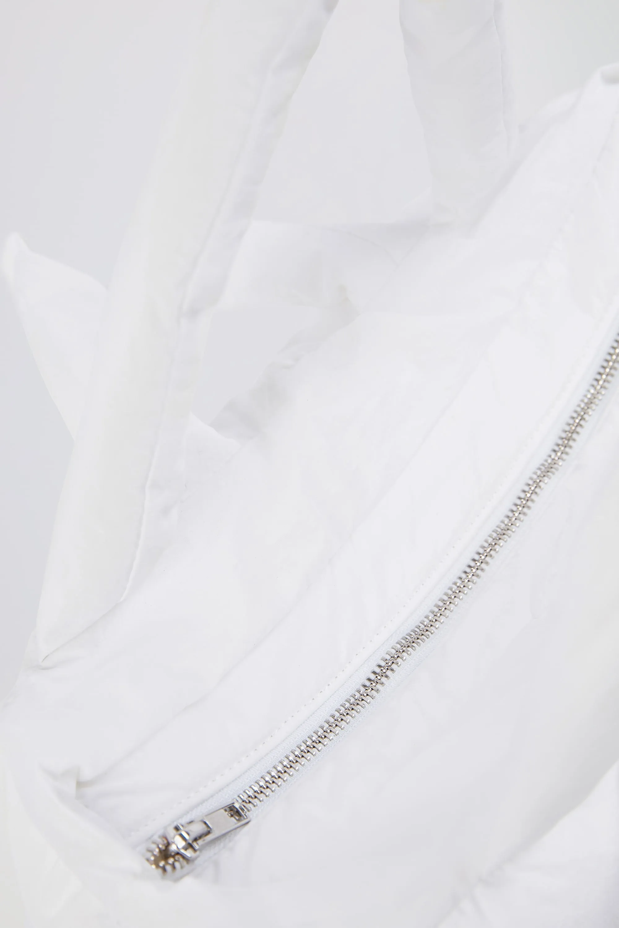 Arctic - Quilted Puffer Bag in White