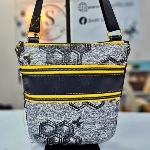 Bees Slumber Crossbody : Triple Zip