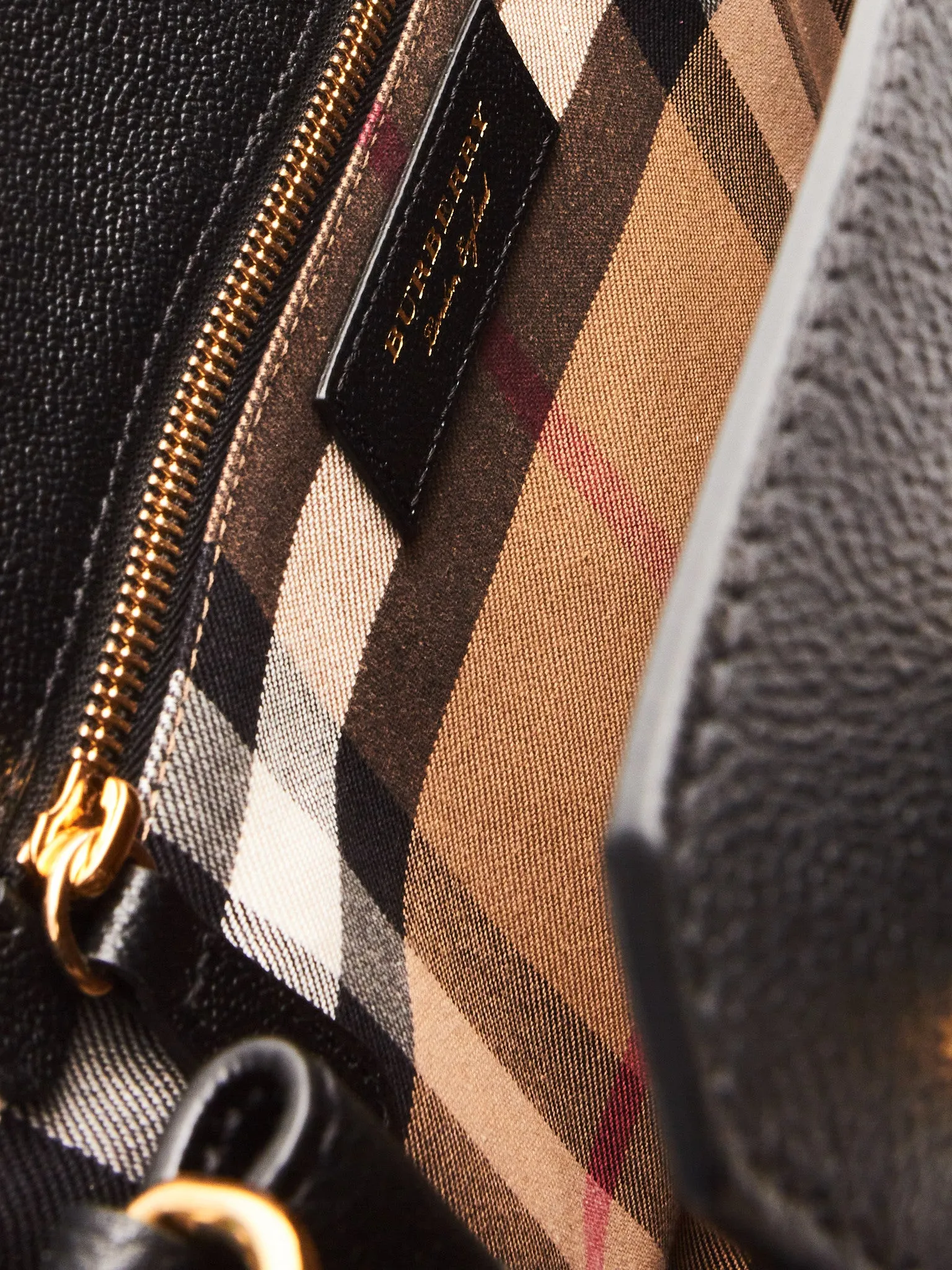 Burberry Black Leather Dashwood Medium Buckle Hobo Bag