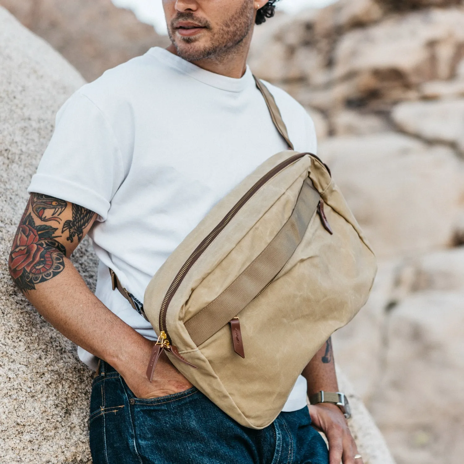 Canyon Crossbody Large - Juniper Green Waxed Canvas