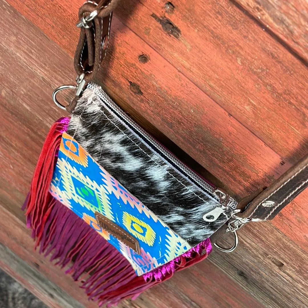 Carrie - Black & White w/ Neon Trip Navajo w/ Wrangler Patch