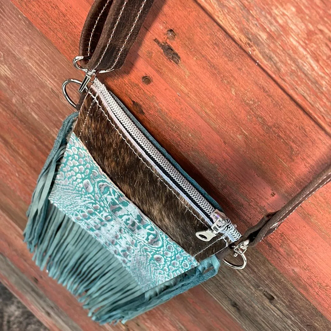 Carrie - Brindle w/ Turquoise Sand Croc