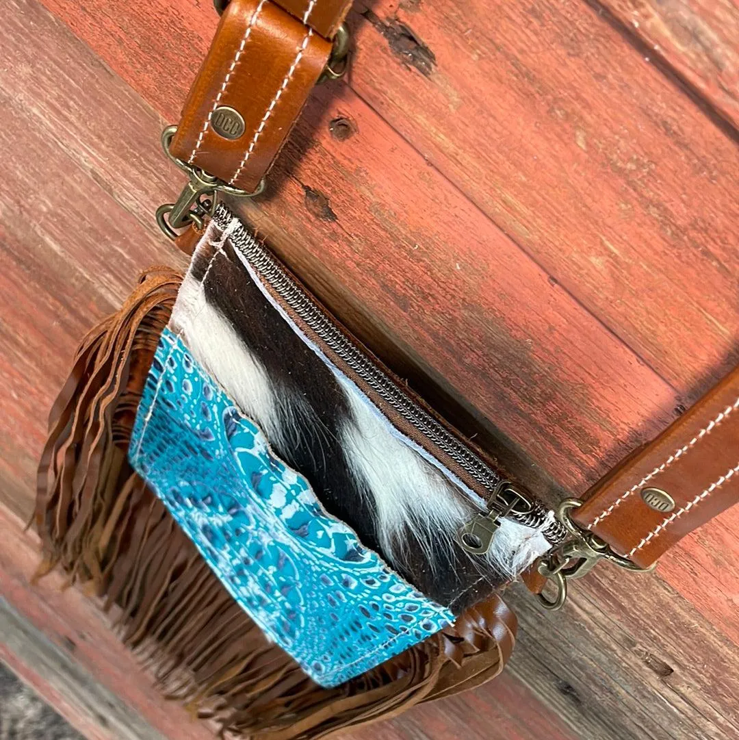 Carrie - Tricolor w/ Glacier Park Croc