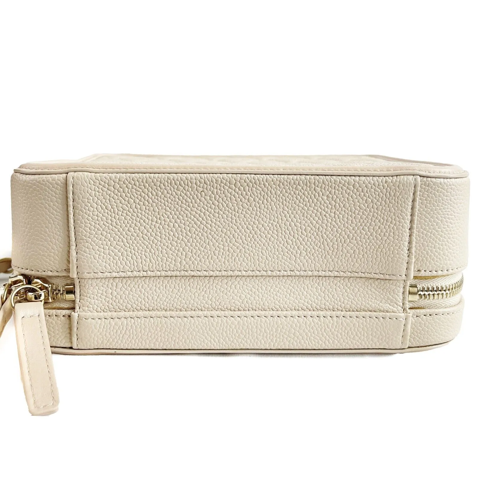 Chanel Excellent CC Filigree Vanity Case Medium Pink Beige Crossbody Handbag