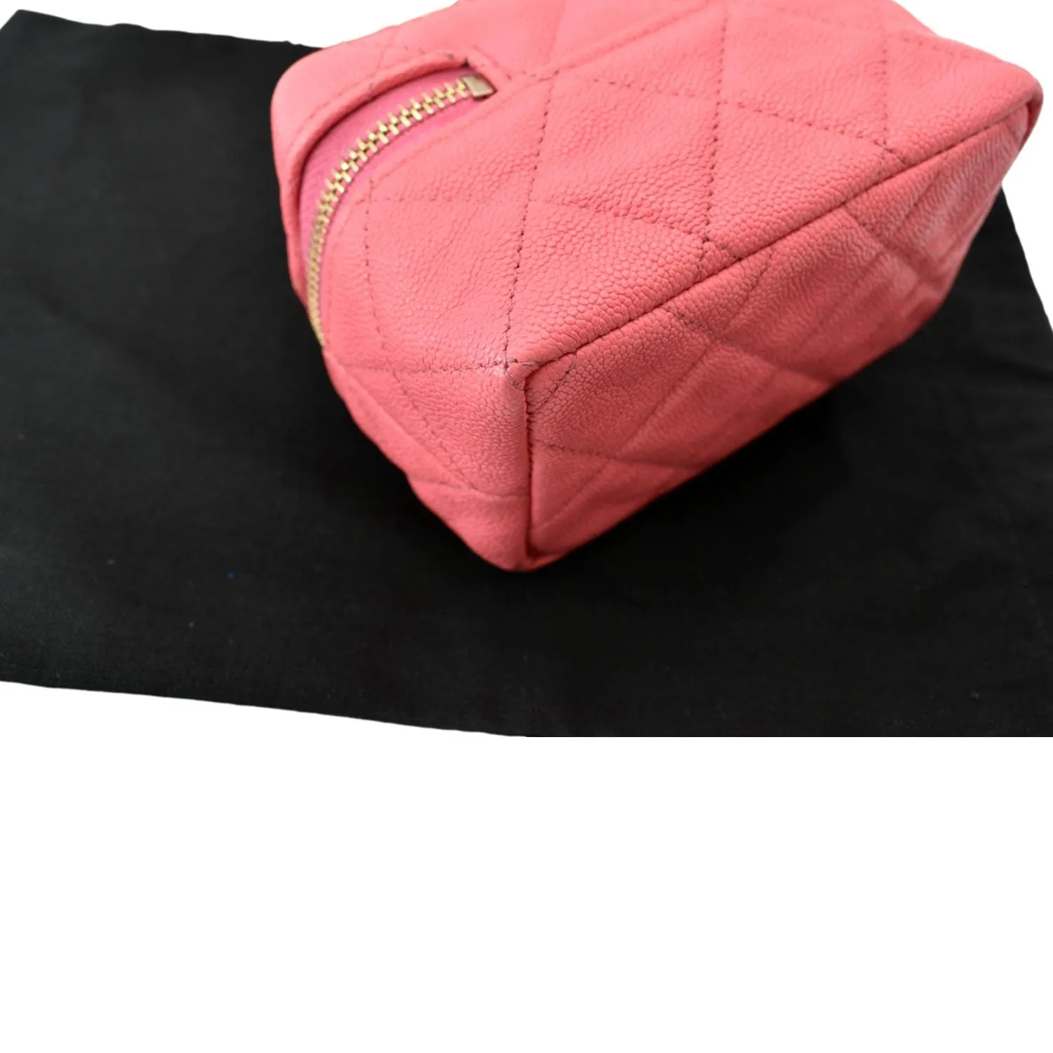 CHANEL Vanity Case Small Leather Crossbody Bag Pink