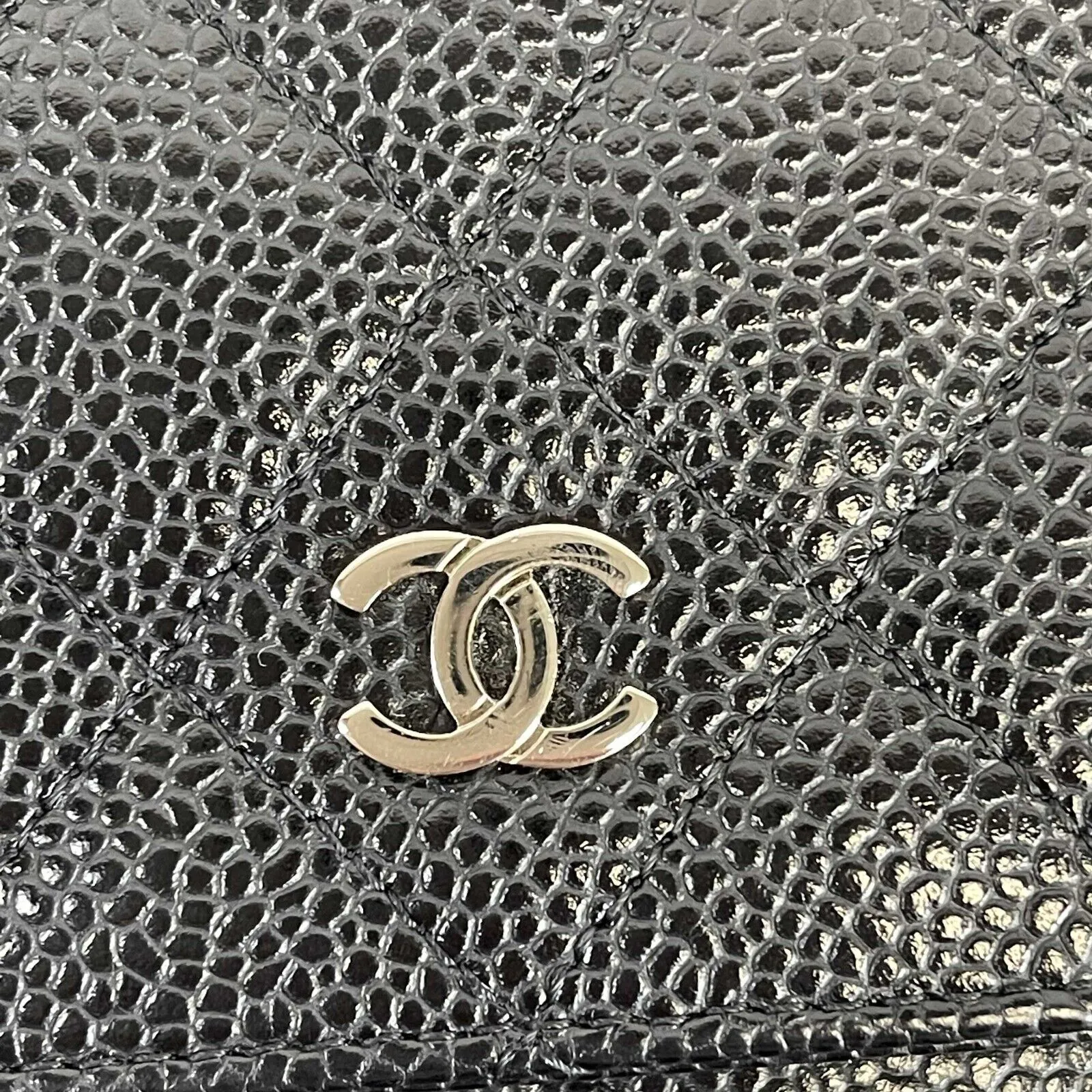 CHANEL - Wallet On Chain CC Caviar Leather WOC / Crossbody