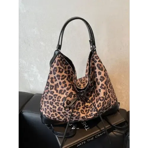 Chic Leopard Dual Purpose Crossbody Bag for Trendy Style