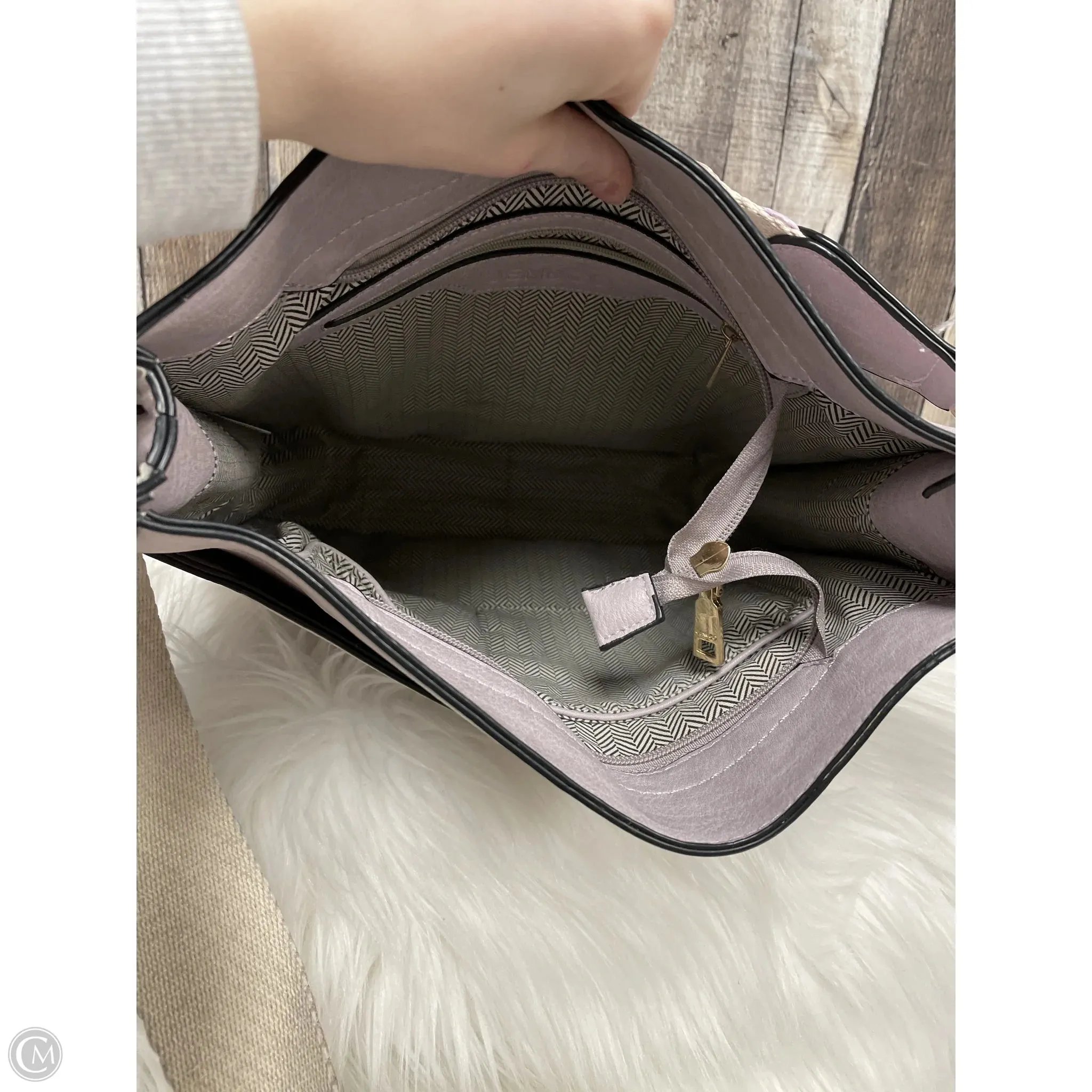 Crossbody By Cme, Size: Large