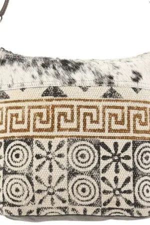Crossbody with Pattern Rug and Fur