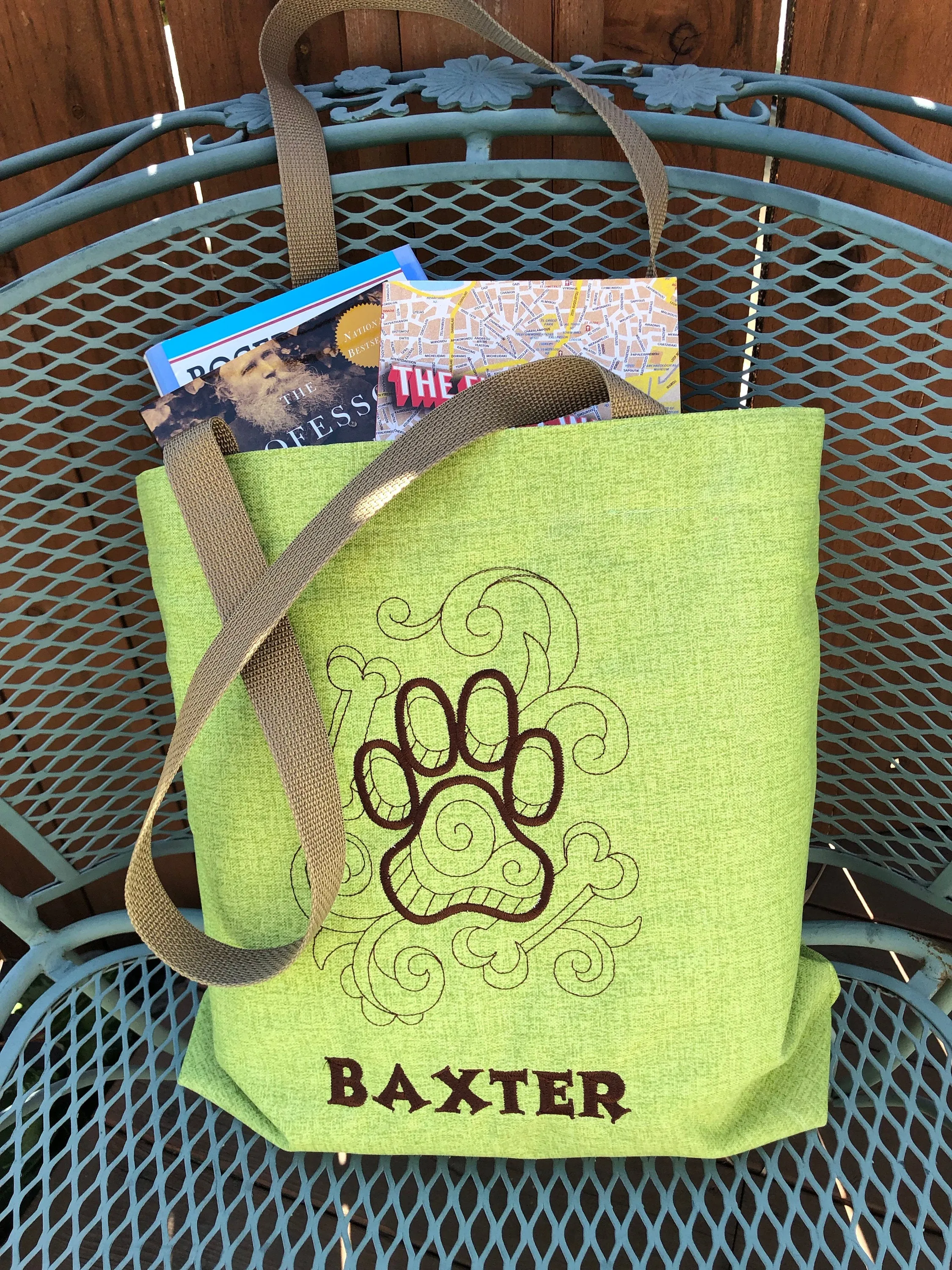 Dog Paw Embroidered "Baxter" Tote Bag | stitchywoman.net