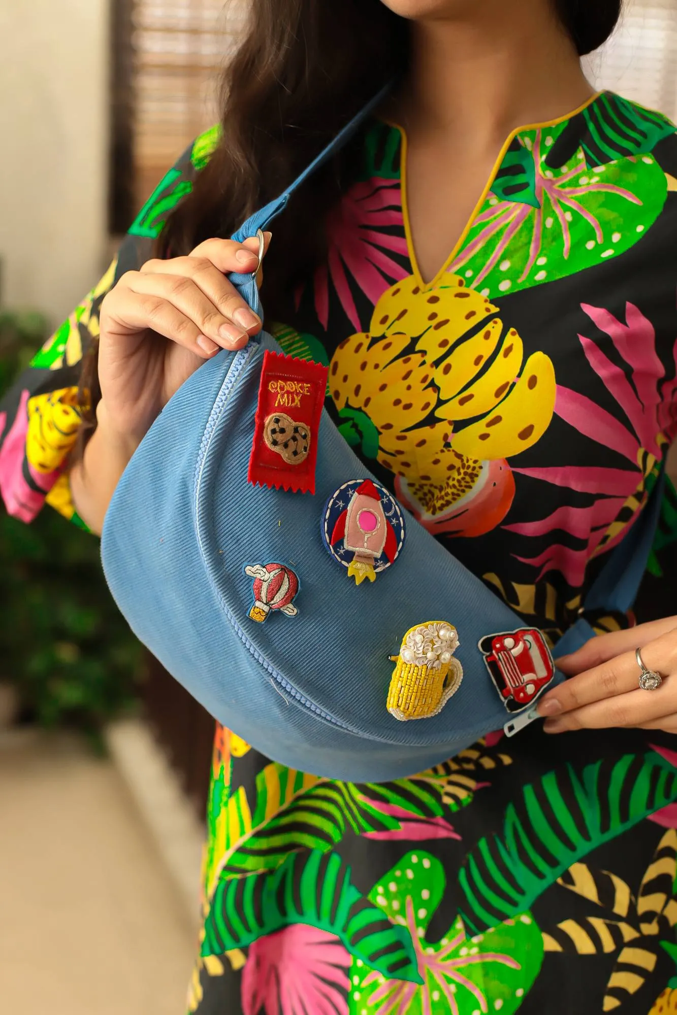 Fanny Bag with Embroidered Brooches for Women