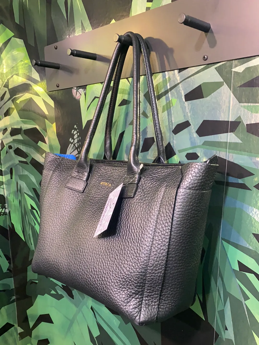 Furla Black Leather Top Handle Full Zip Tote Bag