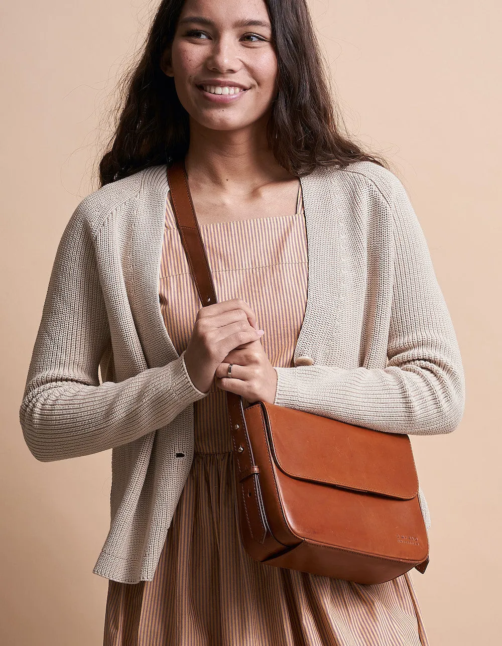 Gina | Classic Leather
