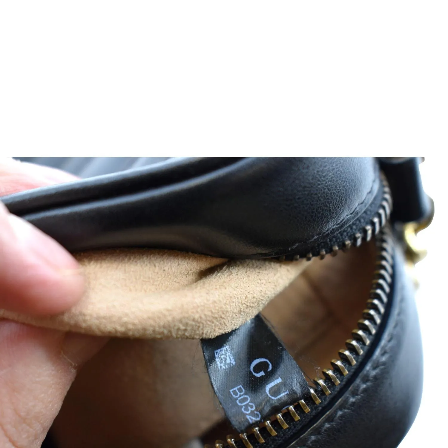 GUCCI GG Marmont Matelasse Mini Leather Crossbody Bag Black 448065