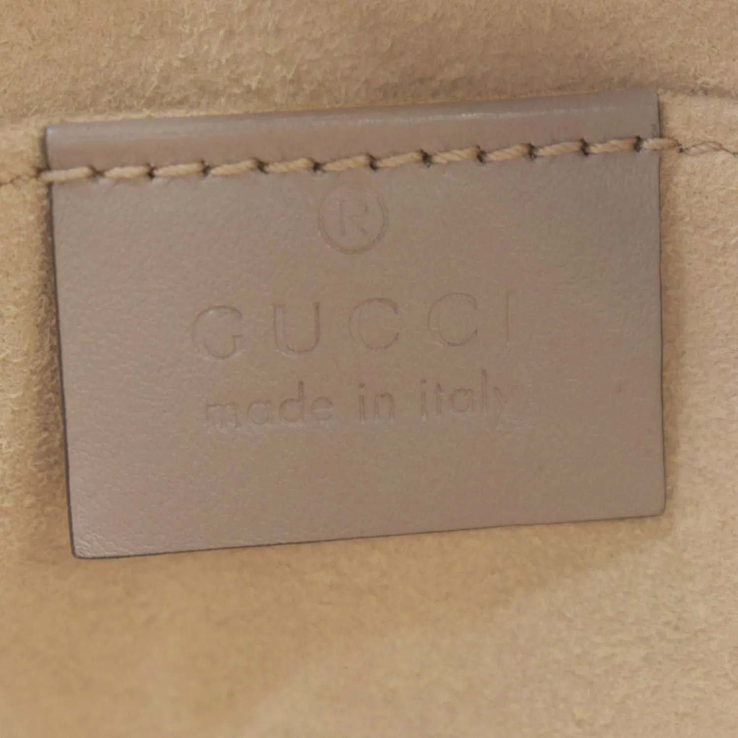 GUCCI GG Marmont Mini Matelasse Leather Crossbody Bag Dust Pink 448065