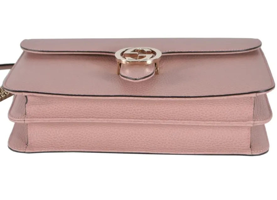 Gucci Medium Interlocking GG Crossbody Bag in Soft Pink