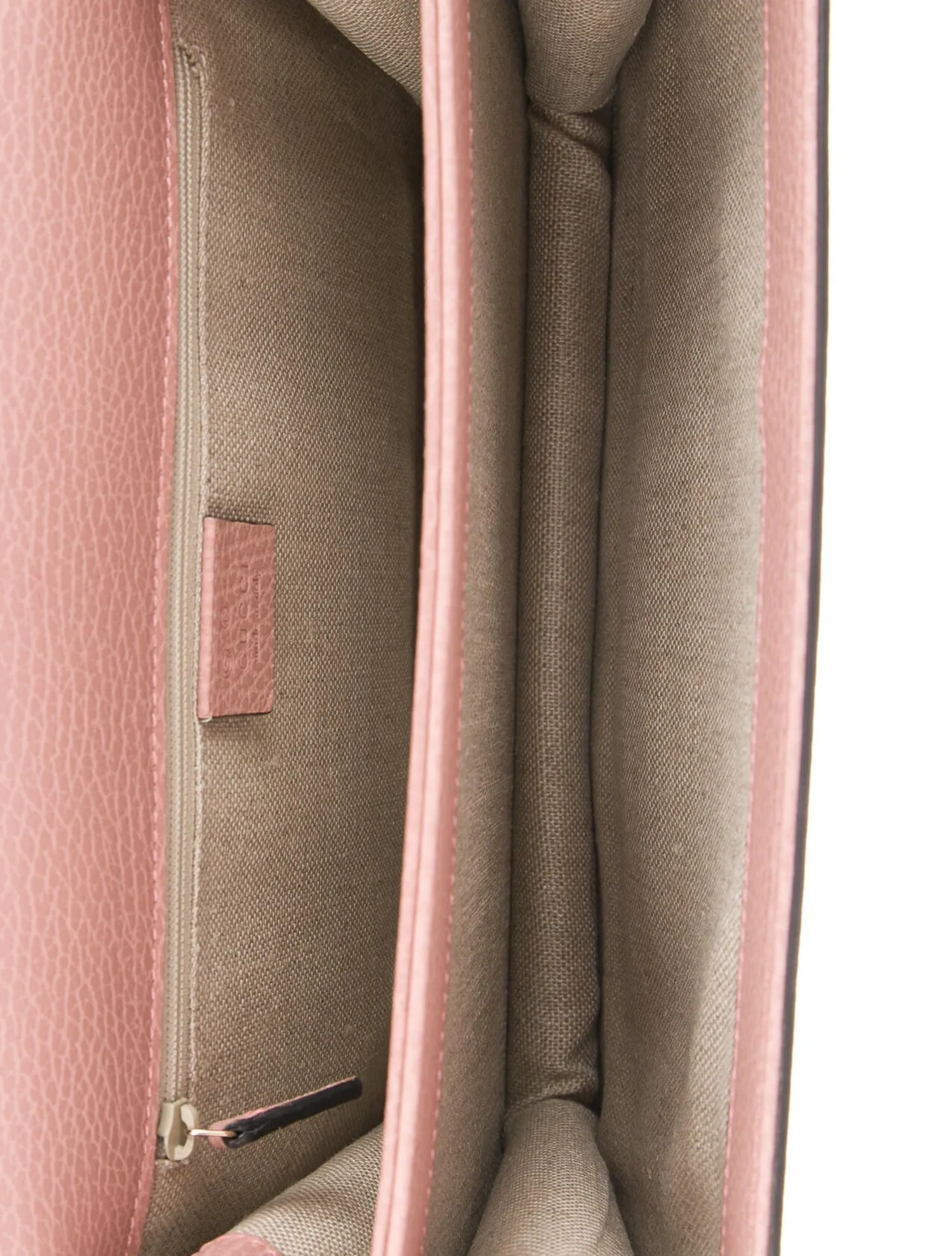 Gucci Medium Interlocking GG Crossbody Bag in Soft Pink