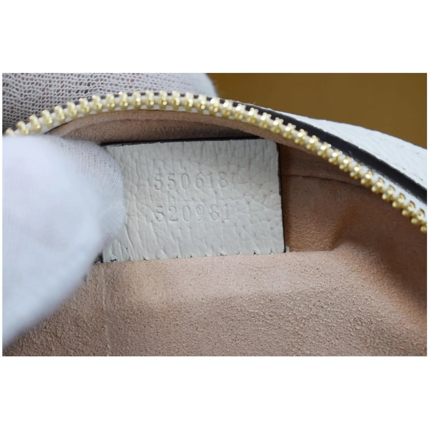 GUCCI Ophidia Mini GG Round Web Leather Crossbody Bag White 550618