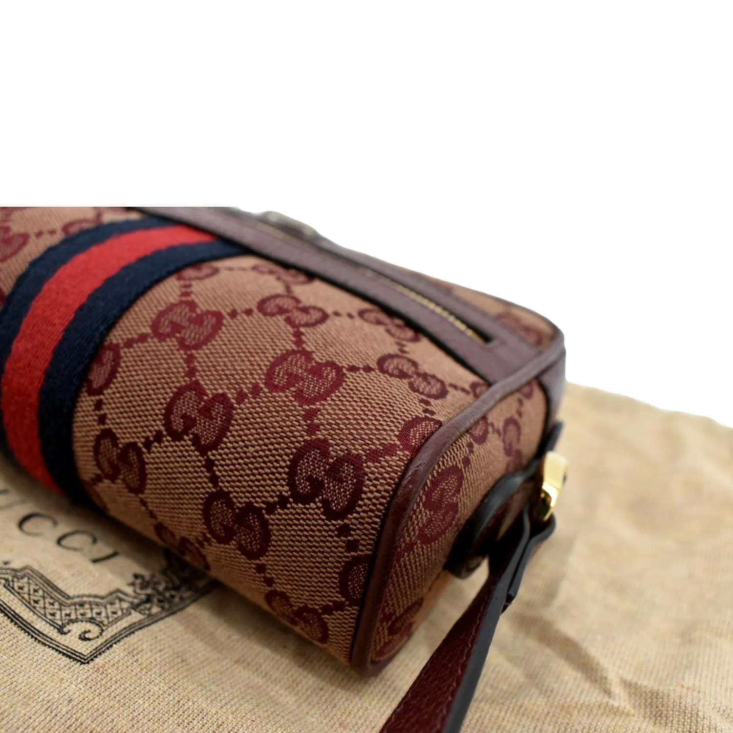 GUCCI Ophidia Mini GG Supreme Crossbody Bag Red 517350