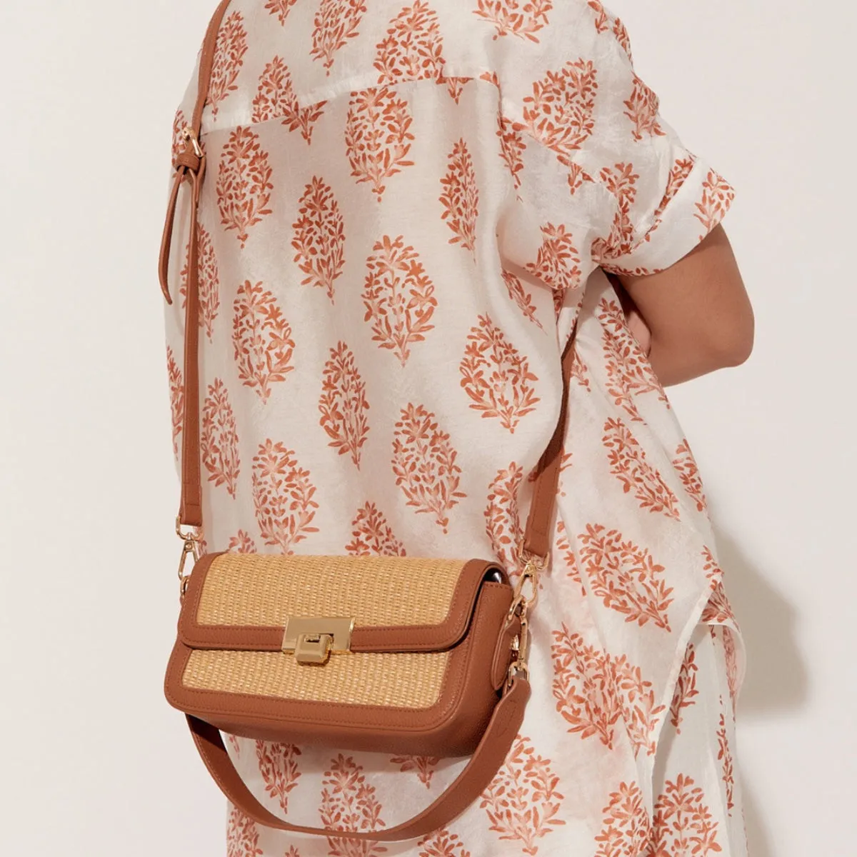 Hattie Weave Crossbody Bag (Tan)