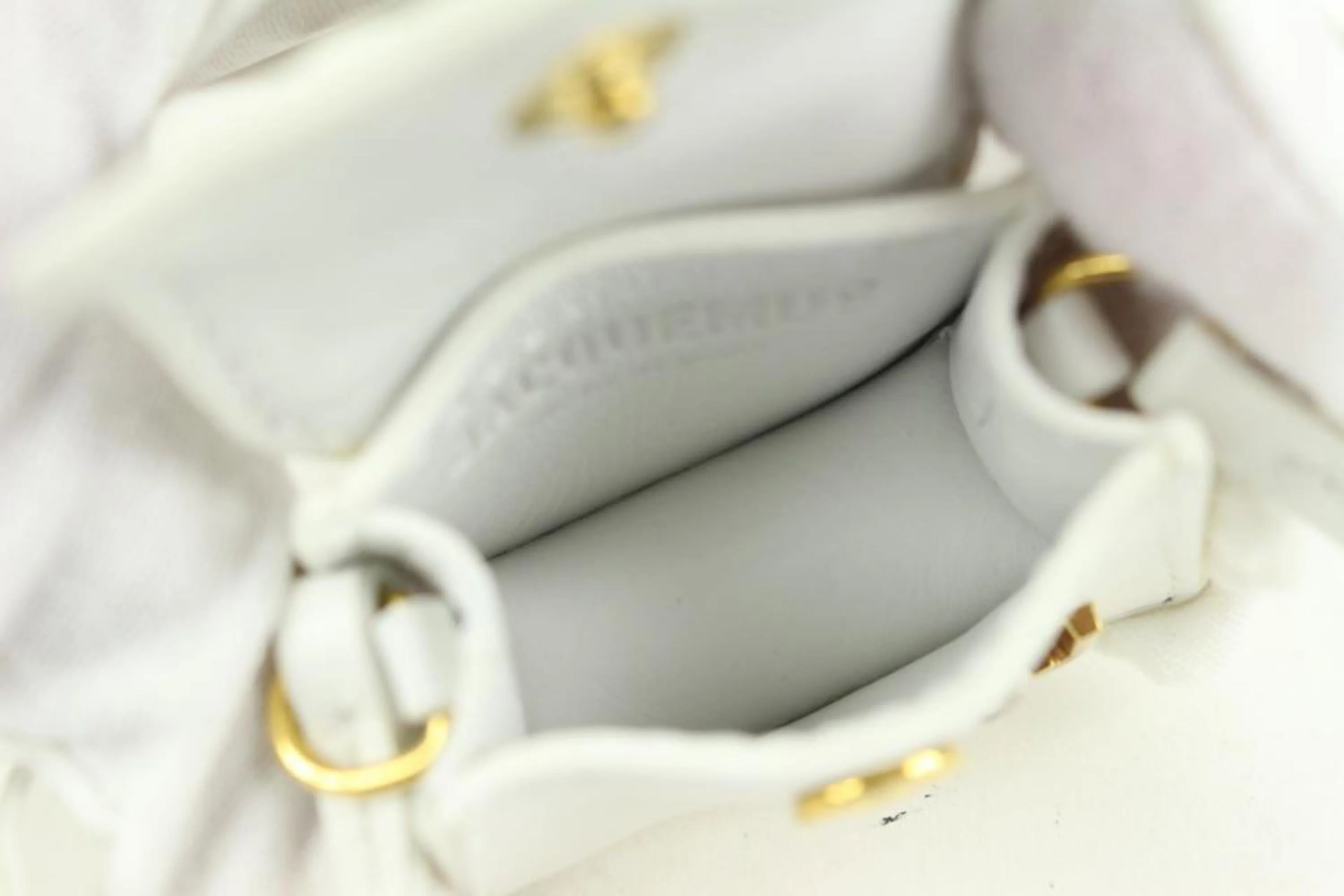 Jacquemus White Le Petit Chiquito Nano Mini Crossbody Bag 4j815
