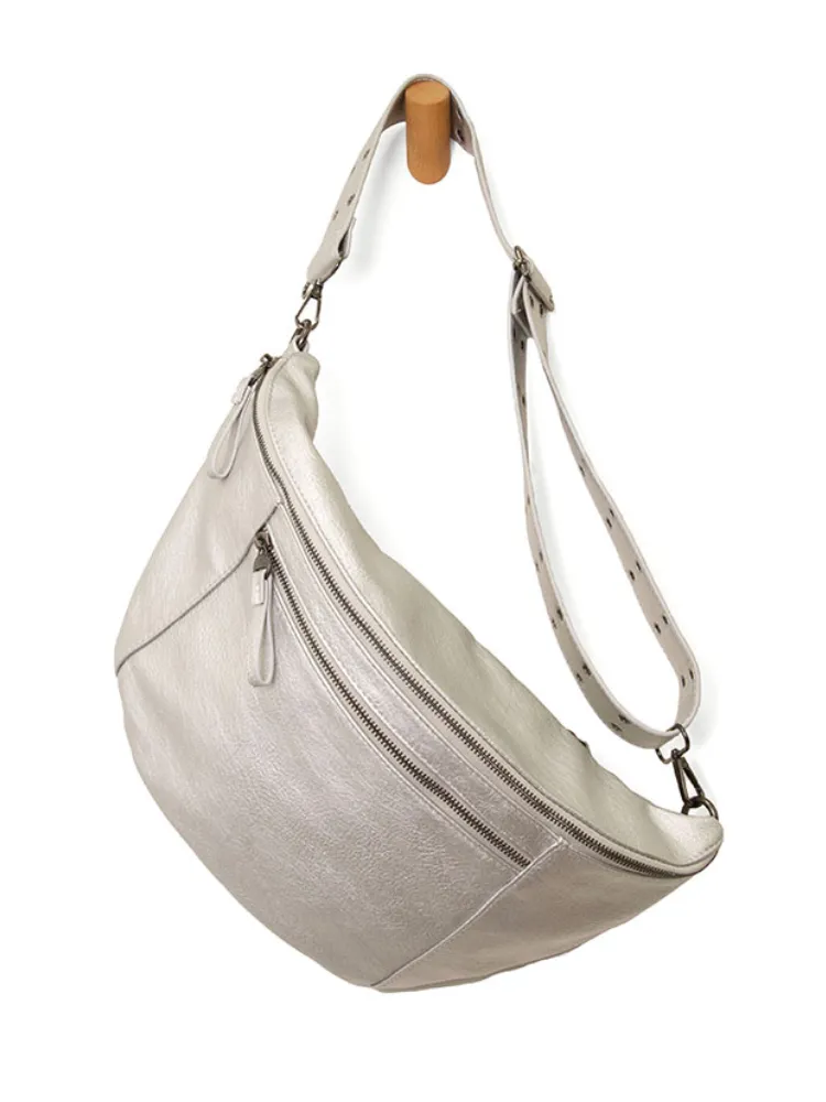 Joy Susan : Mel Large Sling / Crossbody Bag - Metallic Silver