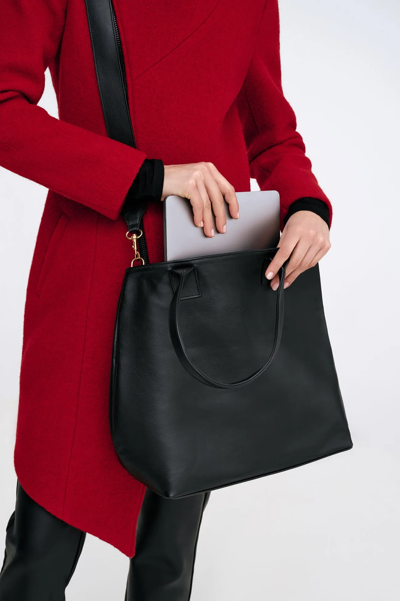 Laci Oversized Tote