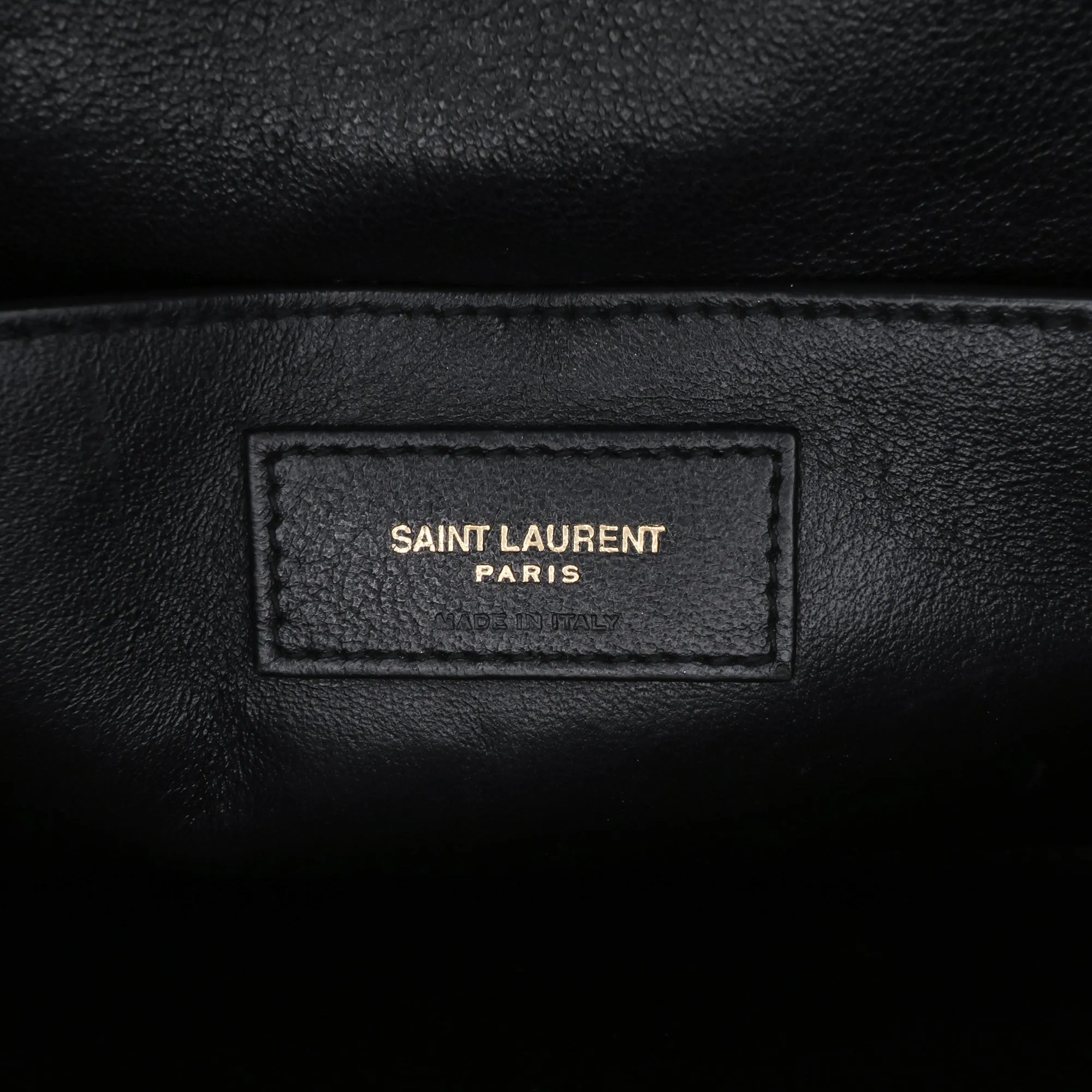 Large Patent Vicky Crossbody