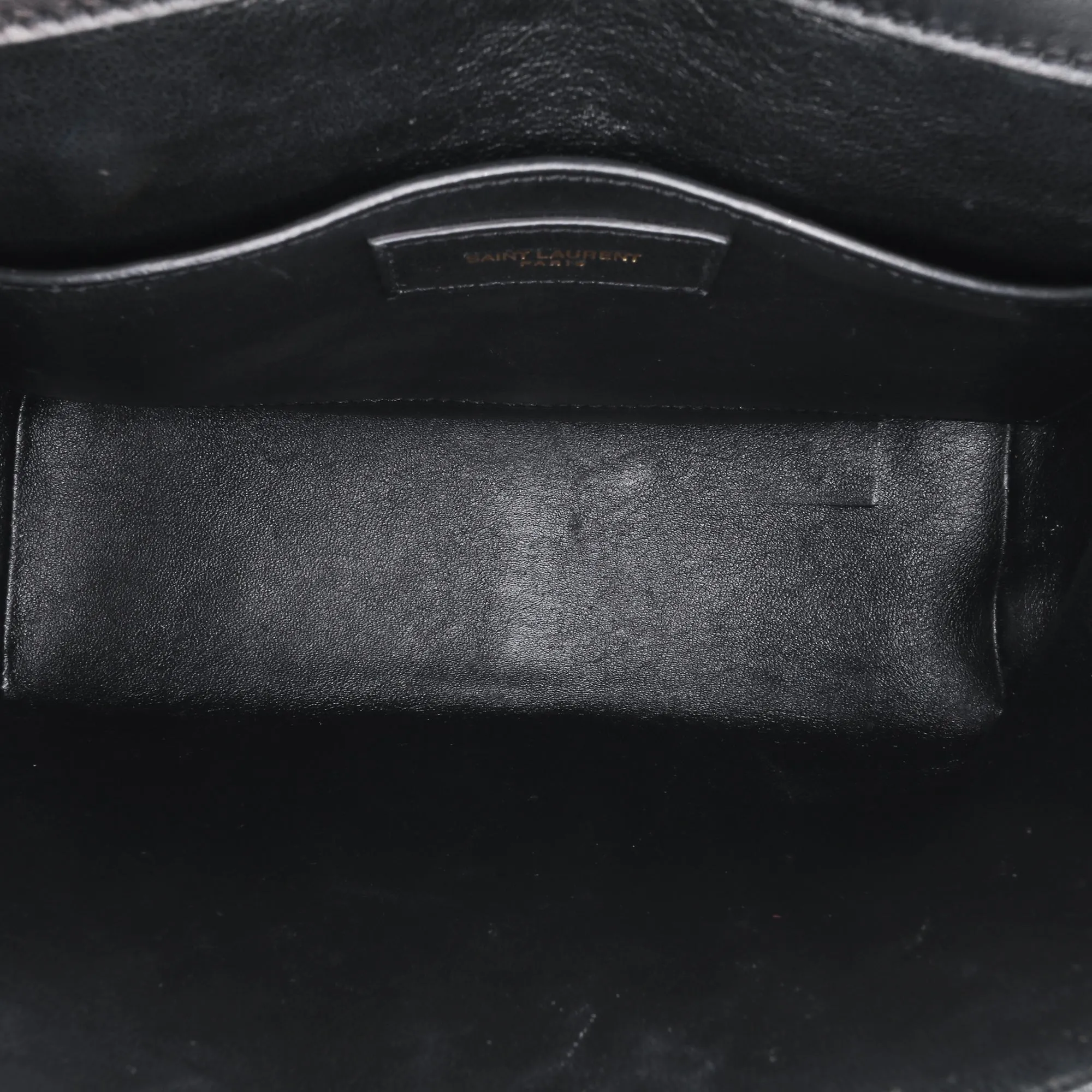 Large Patent Vicky Crossbody