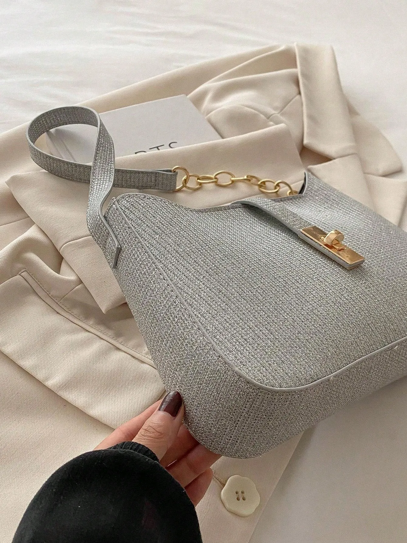 Leather Armpit Temperament Light Chain Shoulder Bag