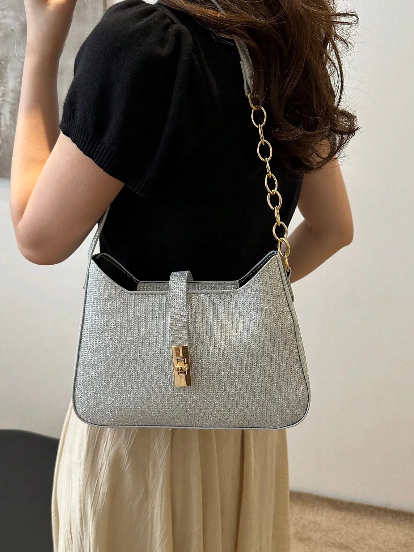 Leather Armpit Temperament Light Chain Shoulder Bag