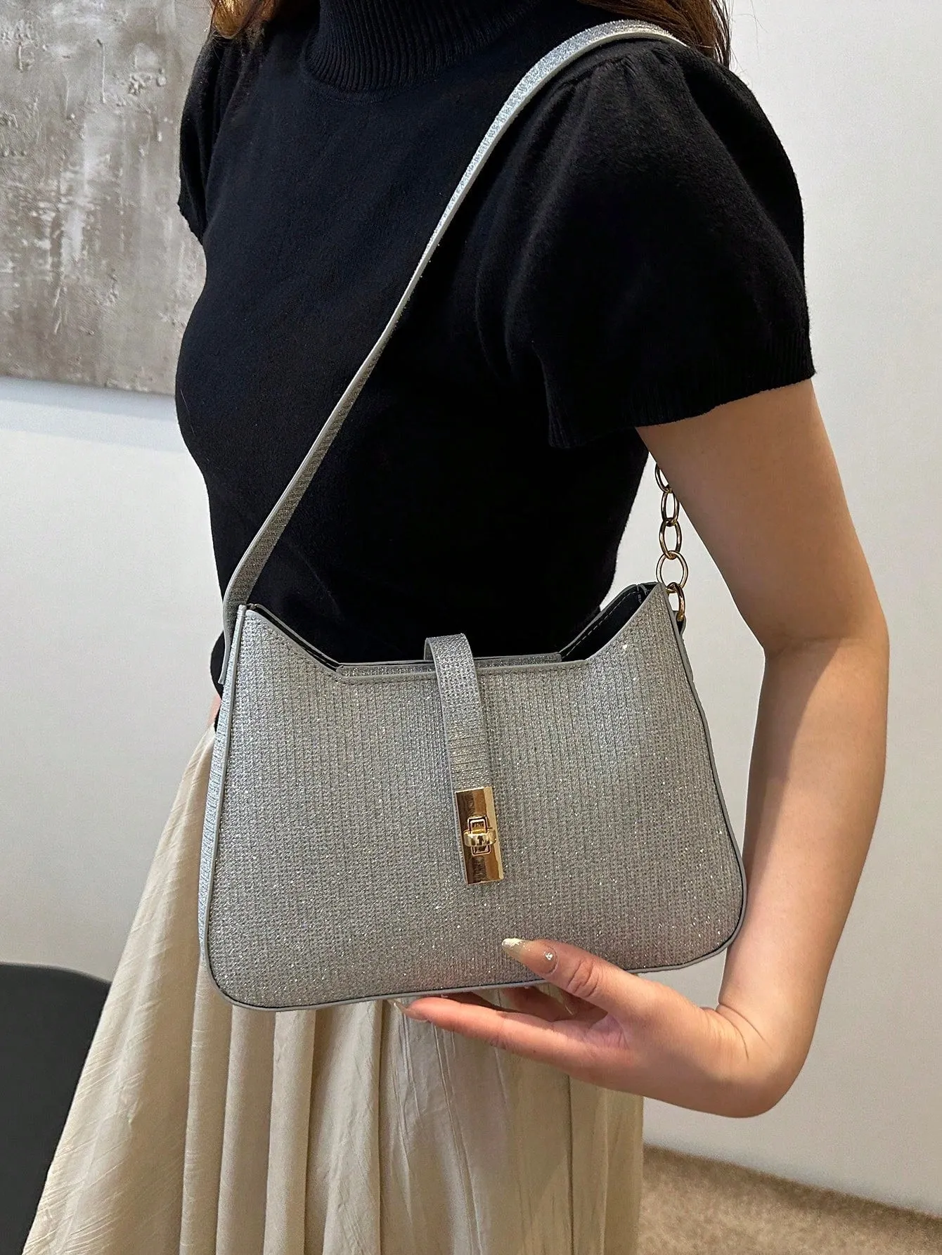 Leather Armpit Temperament Light Chain Shoulder Bag