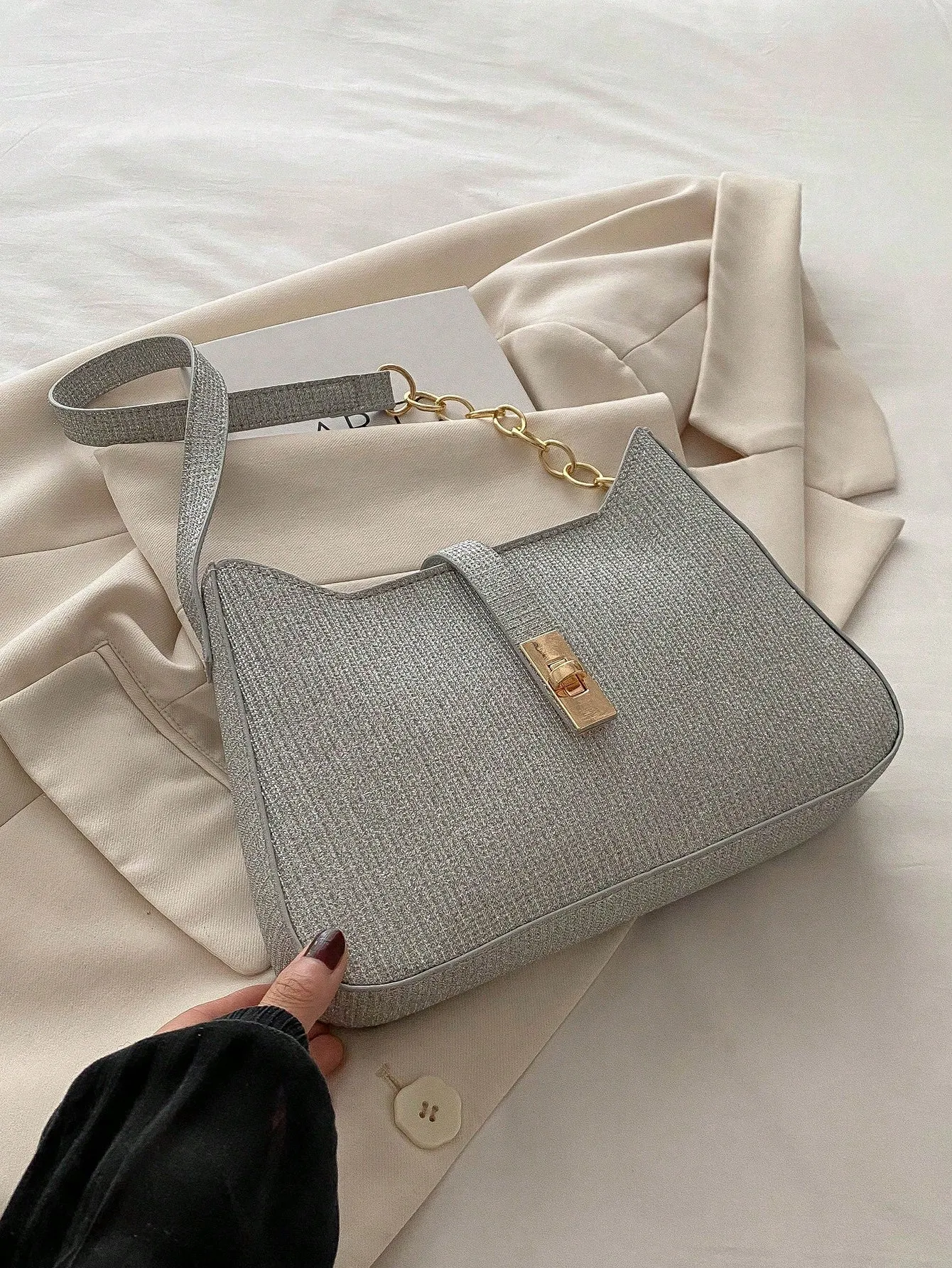 Leather Armpit Temperament Light Chain Shoulder Bag