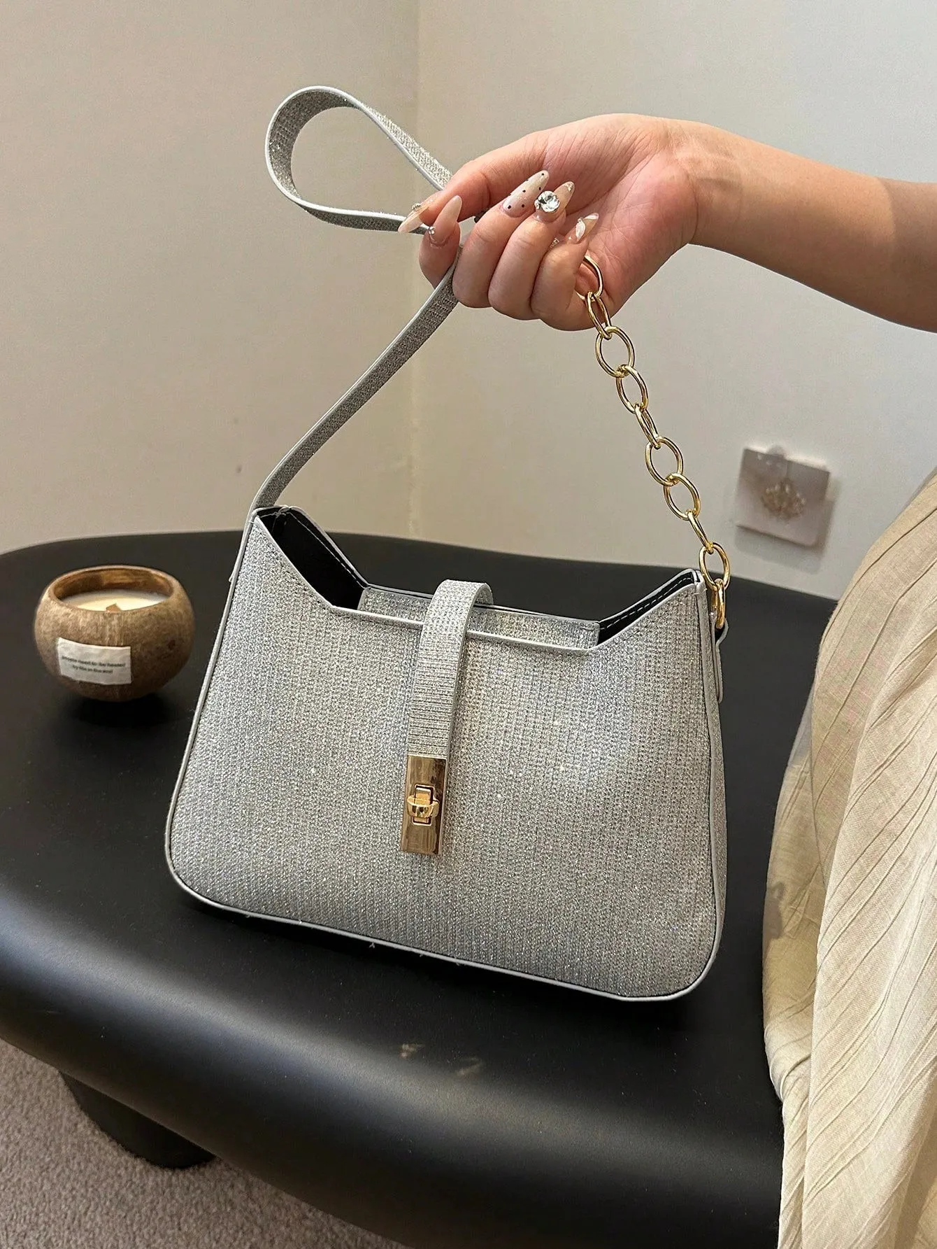 Leather Armpit Temperament Light Chain Shoulder Bag