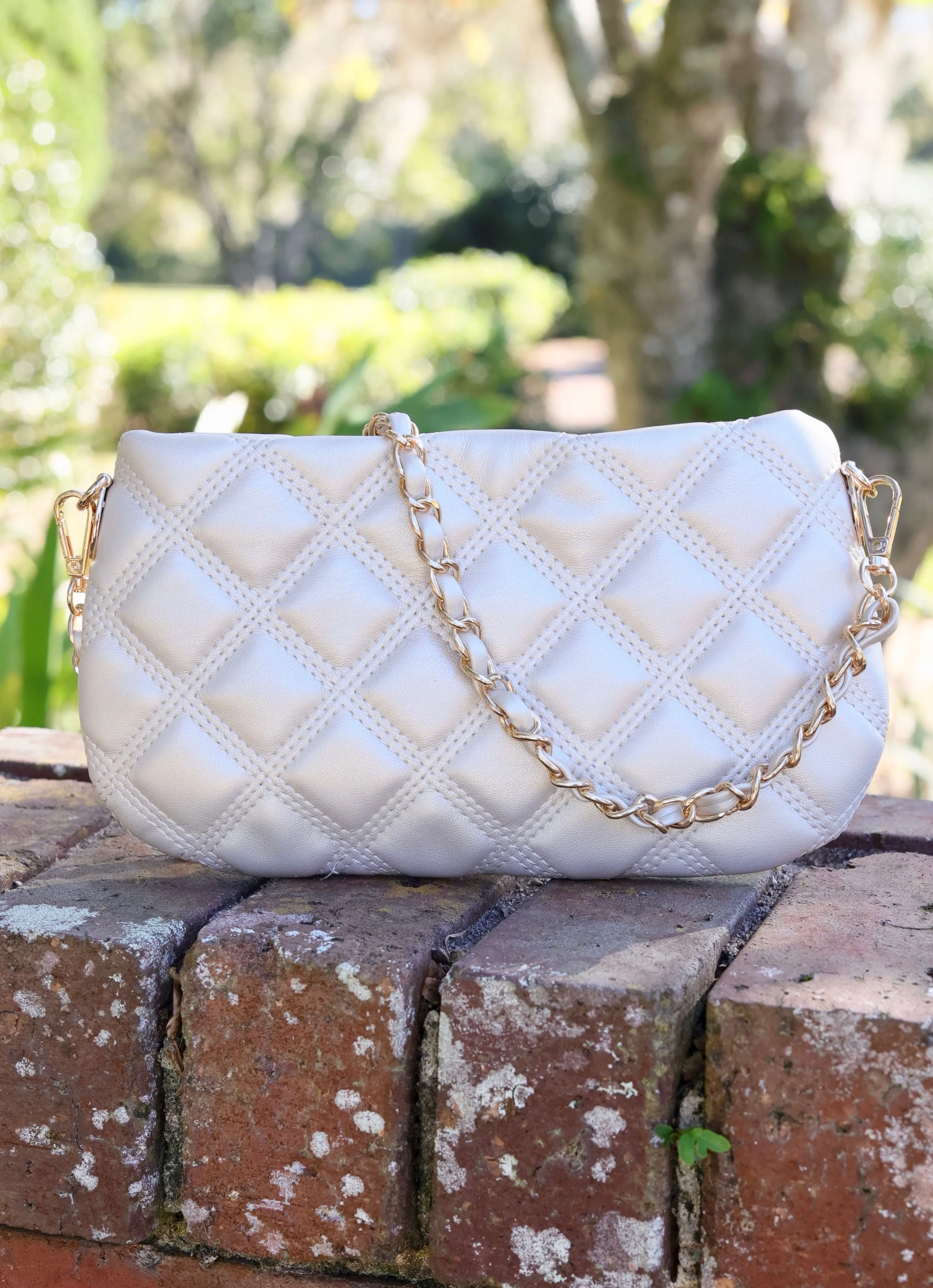 Livi Crossbody Pearl Quilted DQ