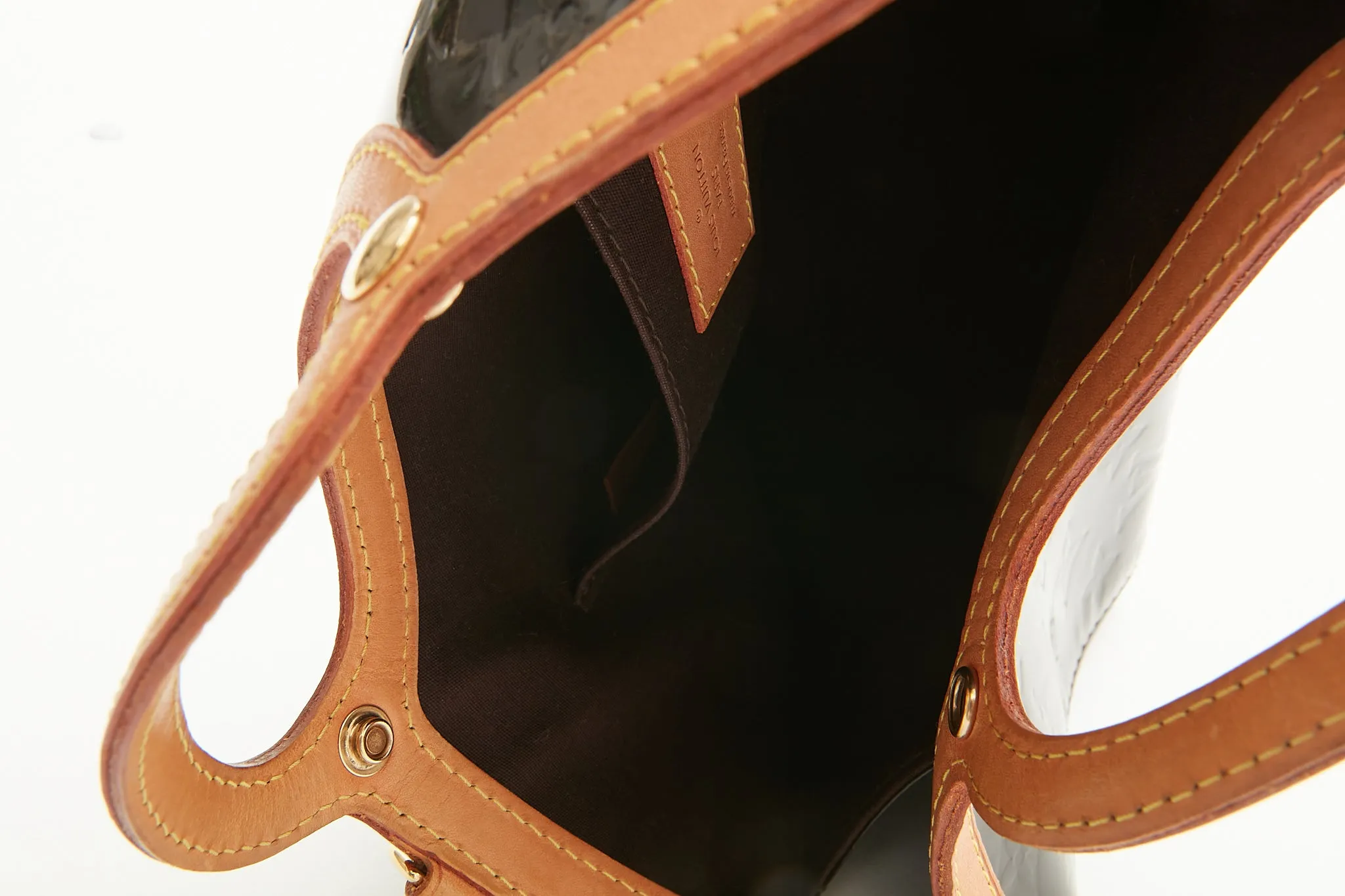 Louis Vuitton Amarante Vernis Roxbury Drive Bag