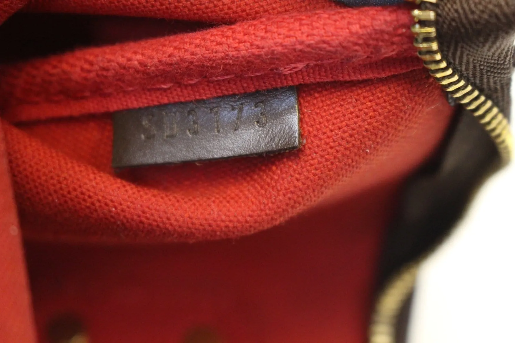 LOUIS VUITTON Damier Ebene Eva Accessories Pouch Crossbody