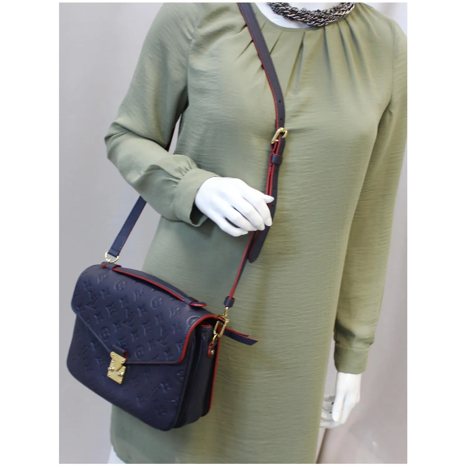 LOUIS VUITTON Metis Pochette Empreinte Leather Crossbody Bag Blue