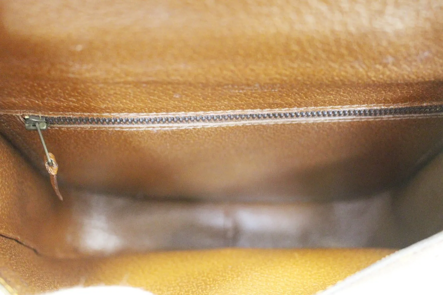 LOUIS VUITTON Monogram Canvas Saint Cloud GM Crossbody Bag