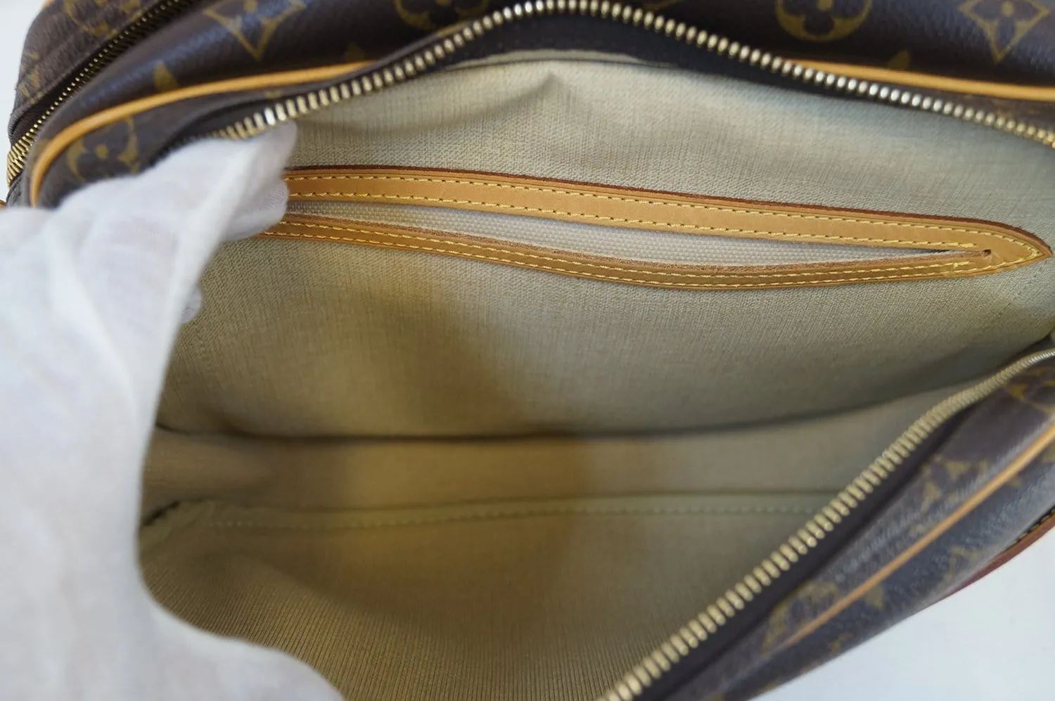 LOUIS VUITTON Monogram Reporter PM Shoulder Bag