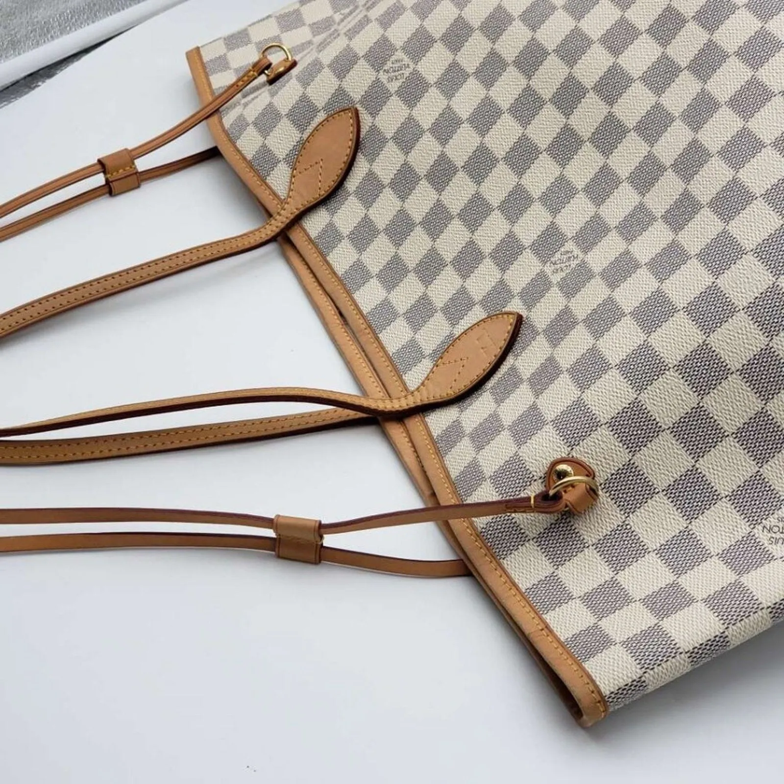 Louis Vuitton Neverfull GM Brown Monogram Canvas Shoulder Bag