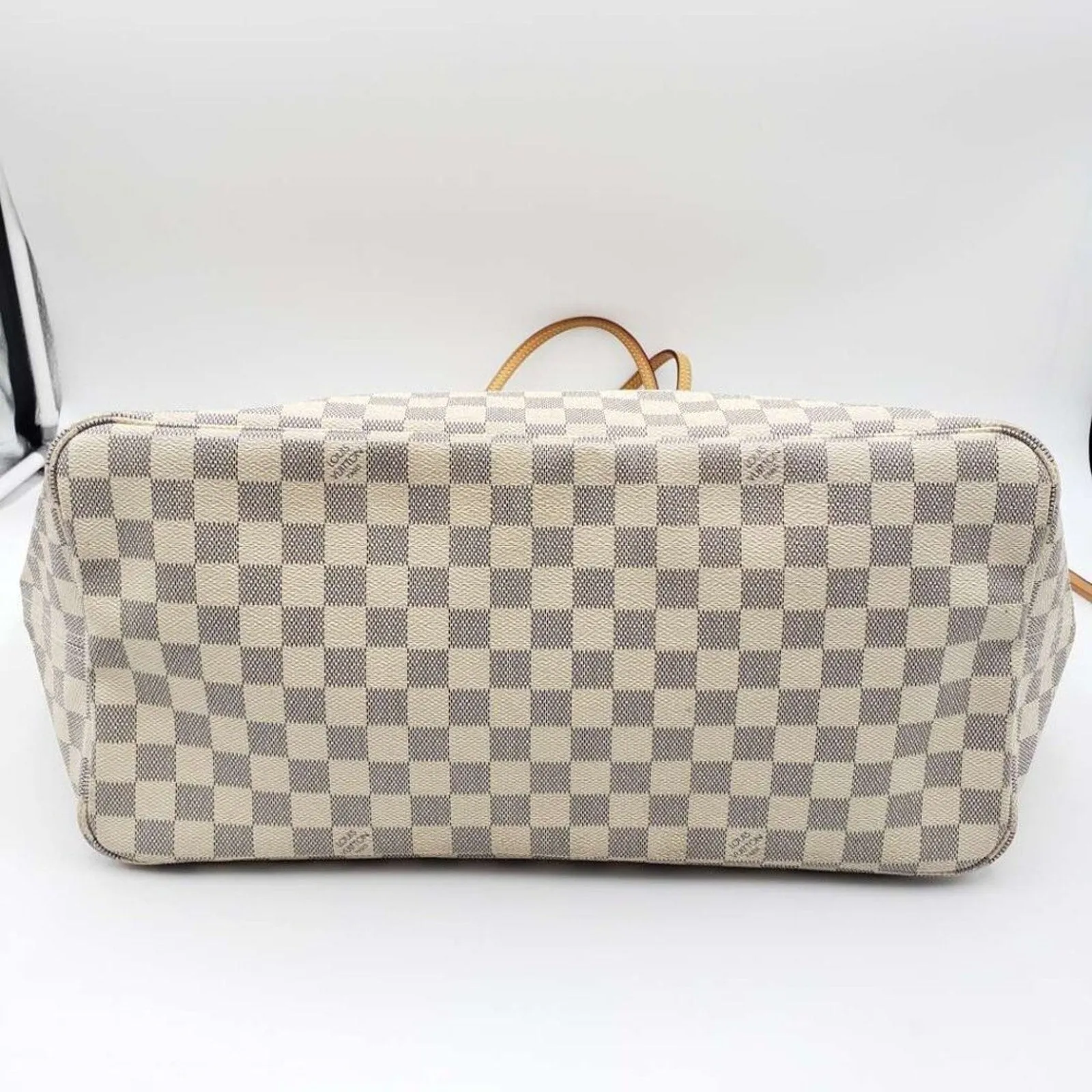 Louis Vuitton Neverfull GM Brown Monogram Canvas Shoulder Bag